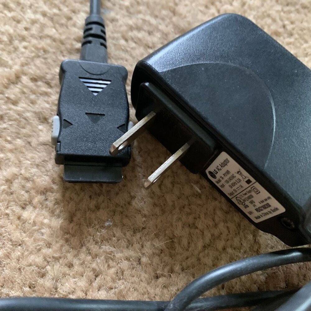 LG Cell Phone AC Adapter Model TA-P01WR - Picture 5 of 6